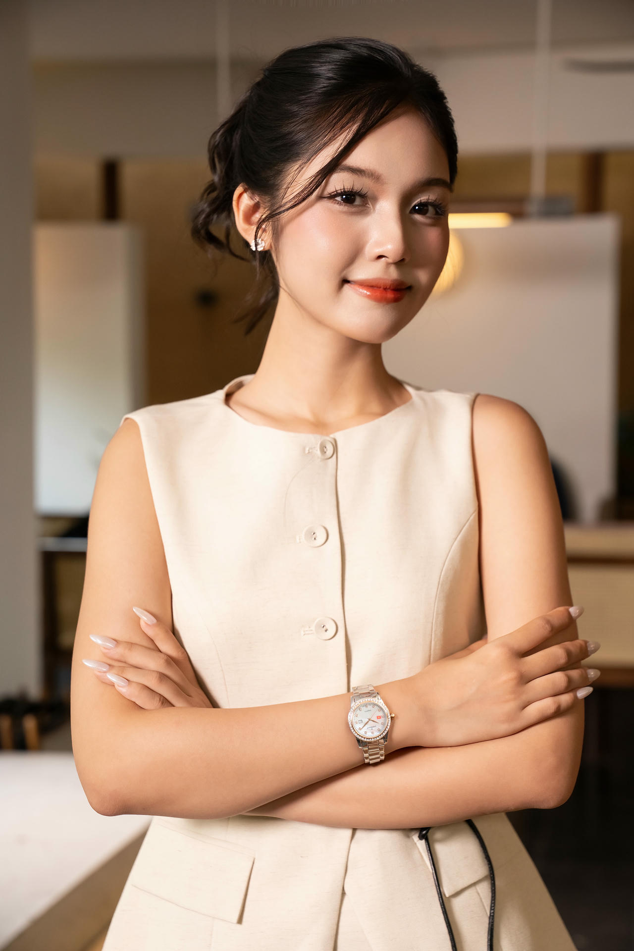 Ra đời với sứ mệnh tôn vinh vẻ đẹp Việt, Candino Limited Edition 2025 là lời tri ân đầy tinh tế gửi tới người phụ nữ Việt Nam – dịu dàng nhưng kiên cường, truyền thống mà vẫn hiện đại.