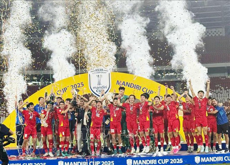 Thủ tướng Phạm Minh Chính gửi thư chúc mừng U23 Việt Nam lần thứ 3 vô địch Đông Nam Á