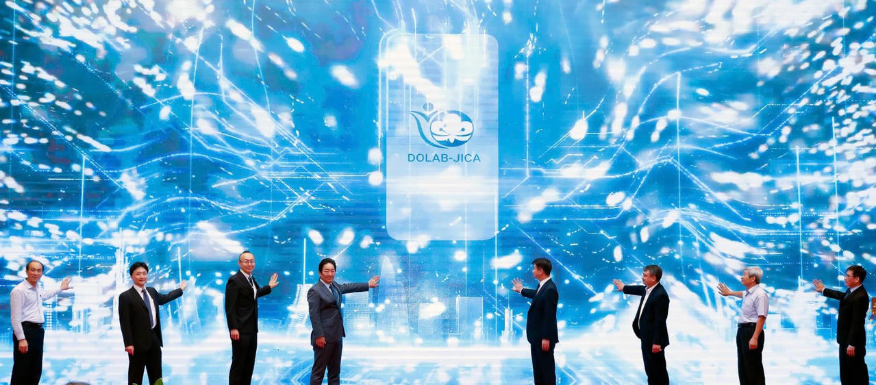 Giải pháp số giúp người lao động yên tâm đi làm việc ở nước ngoài 
