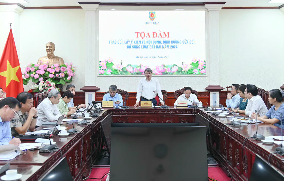 Cải cách thể chế, khai thác hiệu quả nguồn lực đất đai để thúc đẩy phát triển
