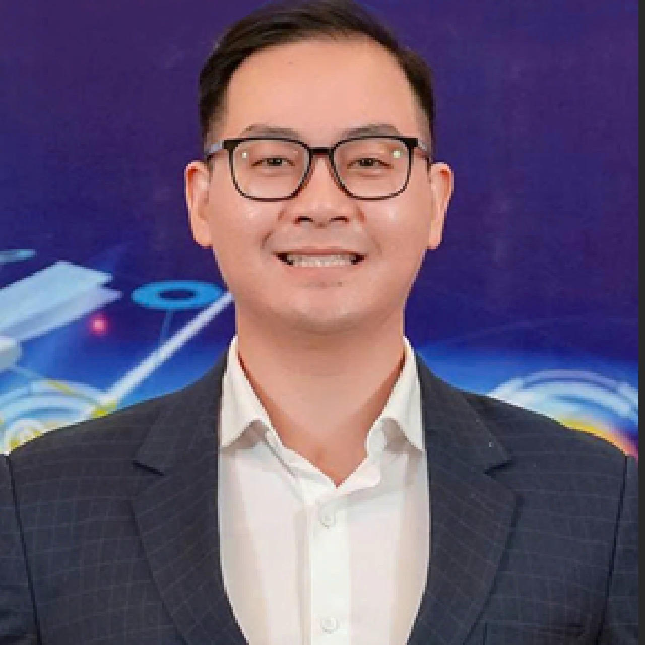 Ông Nguyễn Đắc Trung. 
