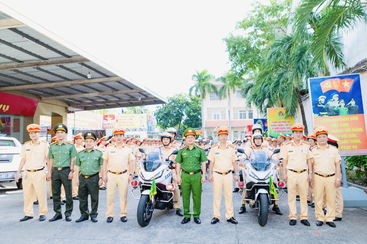 Công an Đồng Nai ra quân cao điểm bảo đảm an ninh, an toàn dịp lễ lớn.