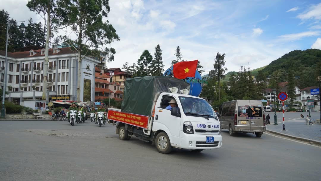 Dự có đồng chí Nguyễn Anh Tuấn, Phó Bí thư Thường trực Đảng uỷ phường; đồng chí Tô Ngọc Liễn, Phó Bí thư, Chủ tịch UBND phường. Thường trực Uỷ ban MTTQ Việt Nam phường; lãnh đạo Công an phường.