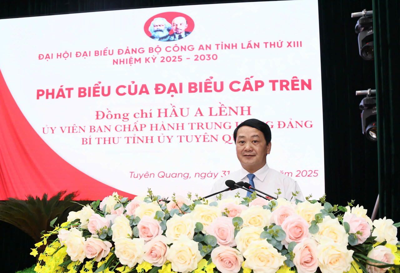 Ông Hầu A Lềnh, Bí thư tỉnh Tuyên Quang phát biểu tại Hội nghị