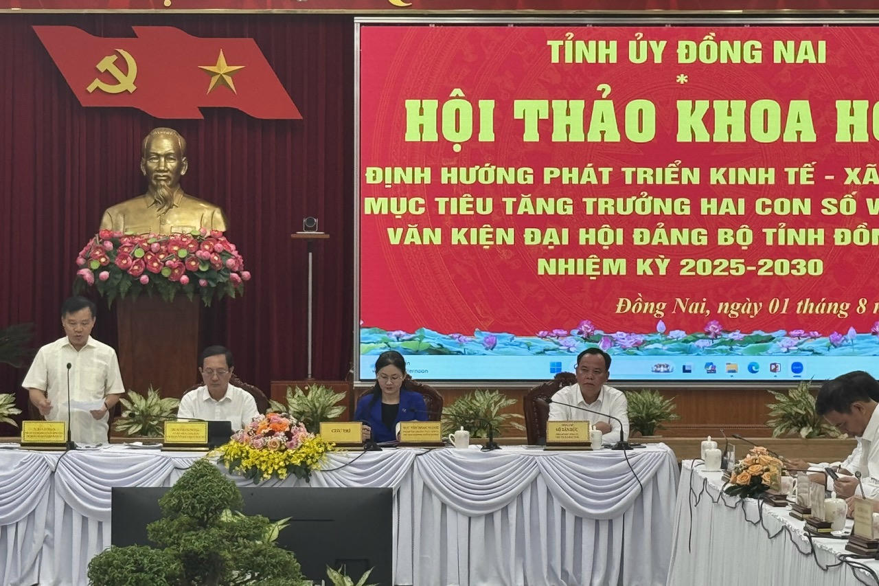 Lãnh đạo Trung ương và Đồng Nai chủ trì hội thảo.
