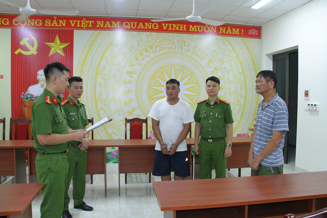Khởi tố hai đối tượng lừa đảo chiếm đoạt hơn 152 tấn mủ cao su đông nguyên liệu