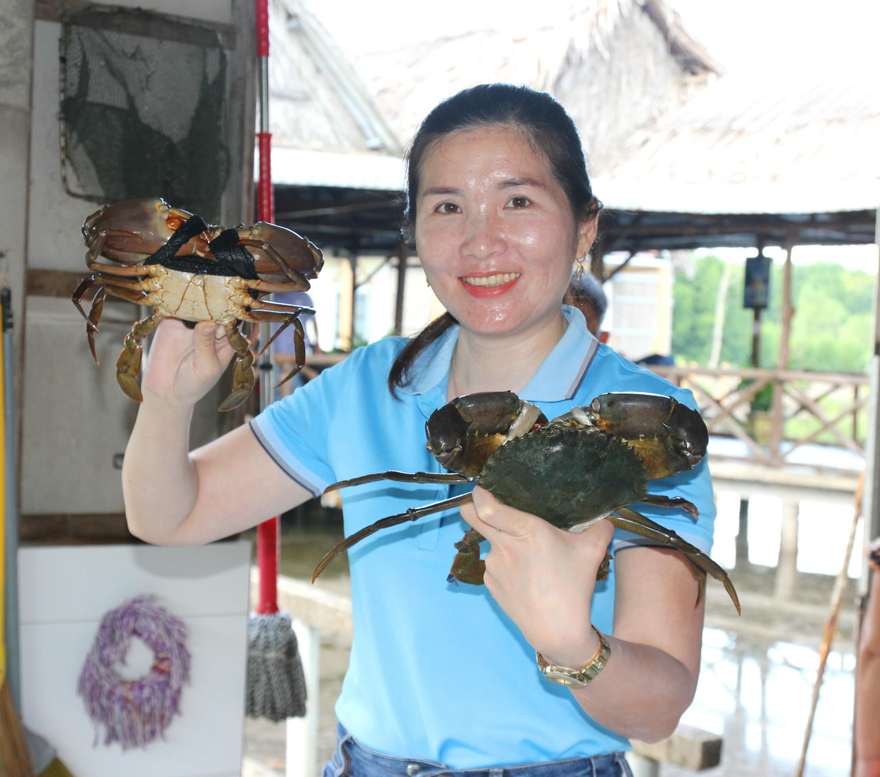 Duy trì, phát triển thương hiệu “Cua Năm Căn - Cà Mau”.