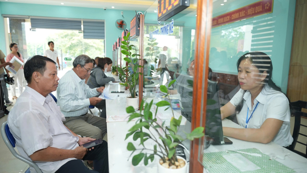 Mô hình chính quyền hai cấp đang tạo chuyển biến tích cực để phục vụ người dân, doanh nghiệp trên địa bàn TP Huế.