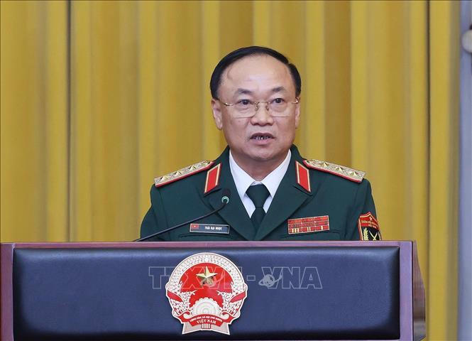 Thượng tướng Thái Đại Ngọc, Ủy viên Trung ương Đảng, Ủy viên Quân ủy Trung ương, Phó Tổng Tham mưu trưởng Quân đội nhân dân Việt Nam thay mặt các đồng chí được thăng quân hàm, cấp bậc hàm phát biểu. Ảnh: Lâm Khánh/TTXVN