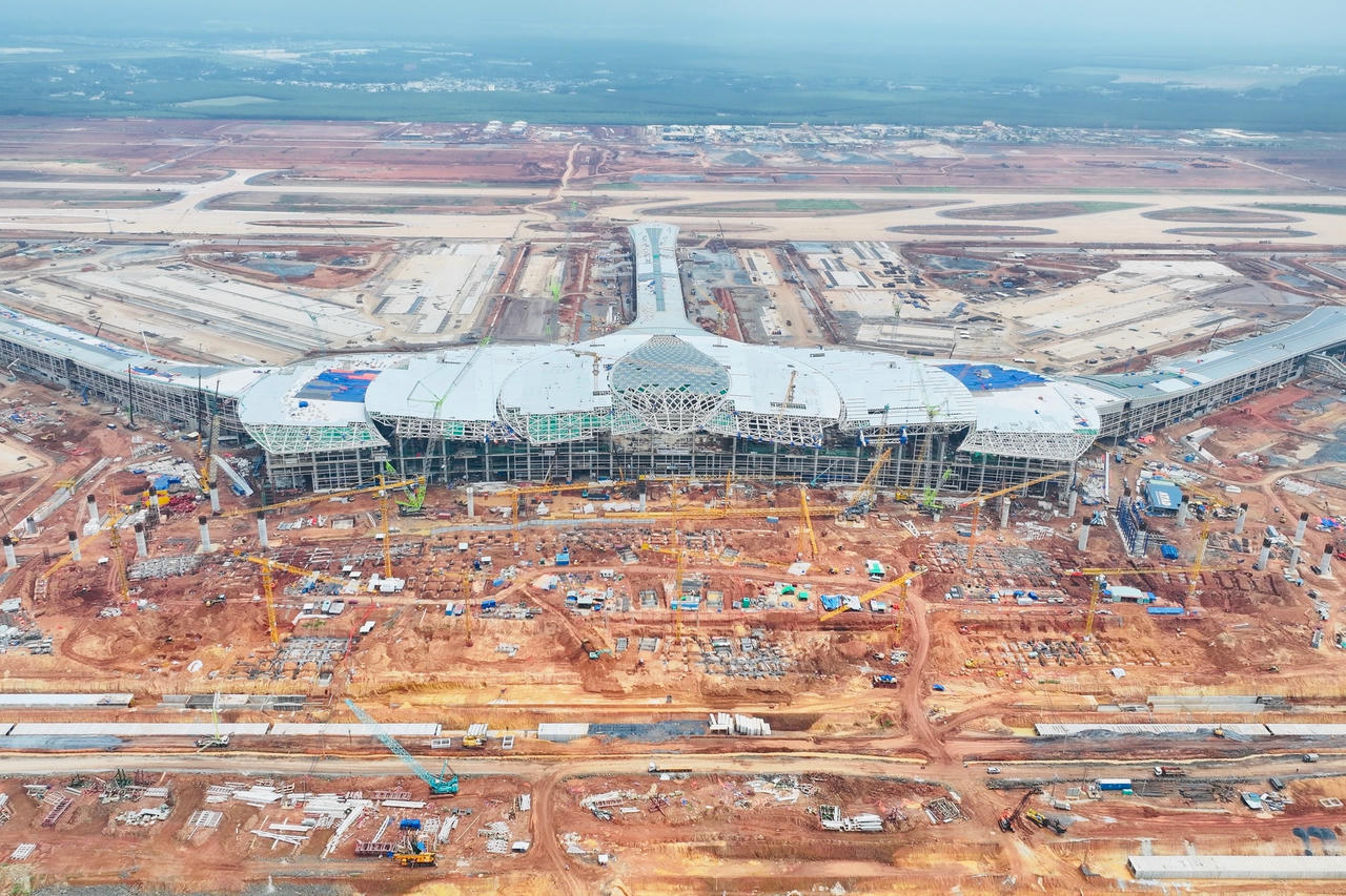 Thử nghiệm chuyến bay kiểm tra đầu tiên tại sân bay Long Thành Thử nghiệm chuyến bay kiểm tra đầu tiên tại sân bay Long Thành