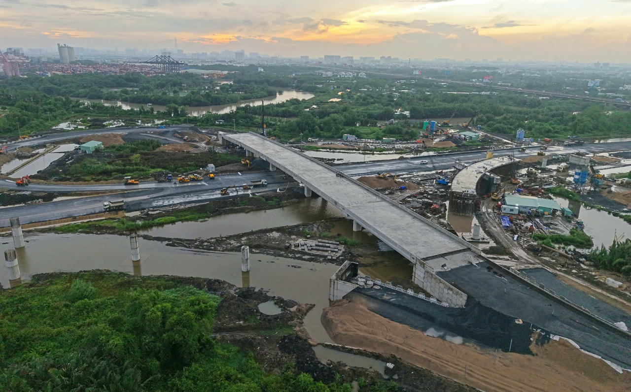 Hơn 47 km đường Vành đai 3 TP HCM 'cán đích' cuối năm 2025