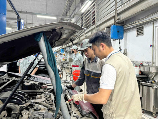 Trải nghiệm thực tế tại doanh nghiệp của sinh viên Trường Cao đẳng Xây dựng Công trình Đô thị.