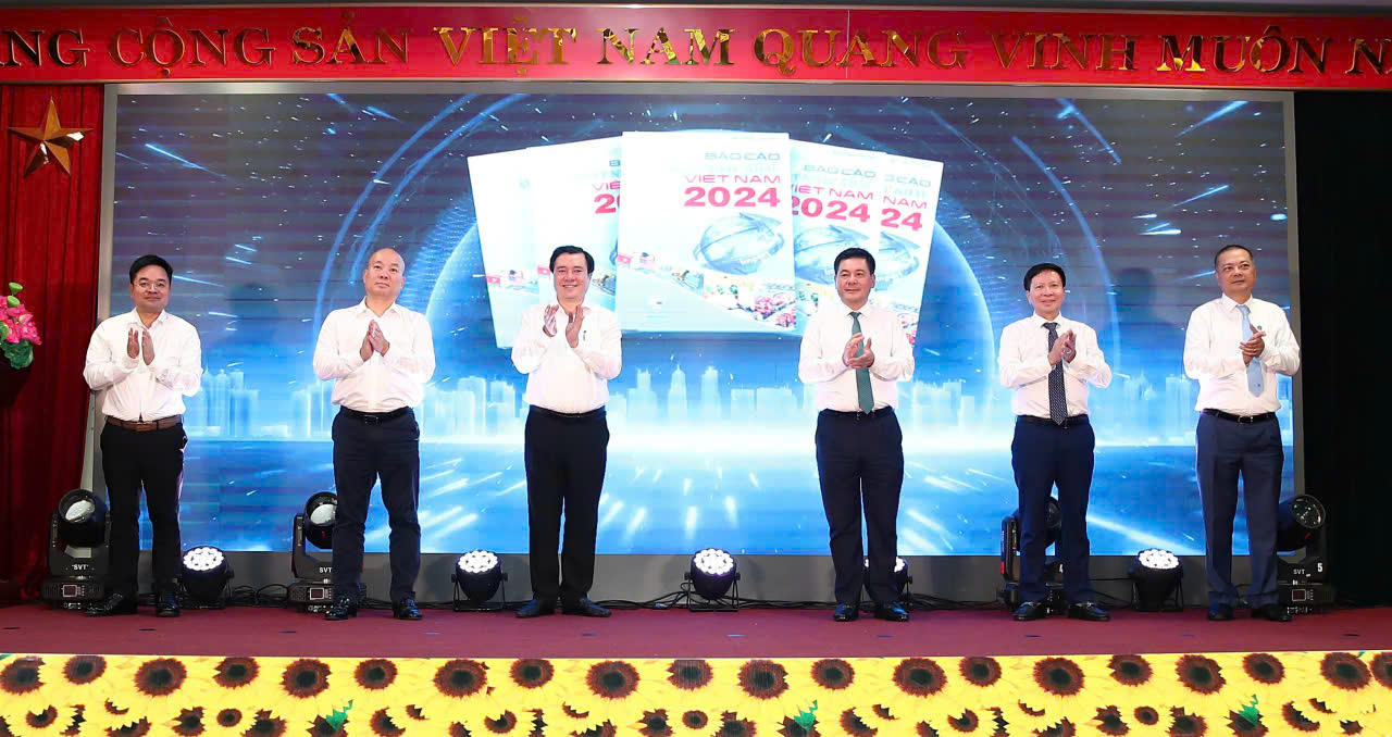 Nghi thức công bố Báo cáo Xuất nhập khẩu 2024.