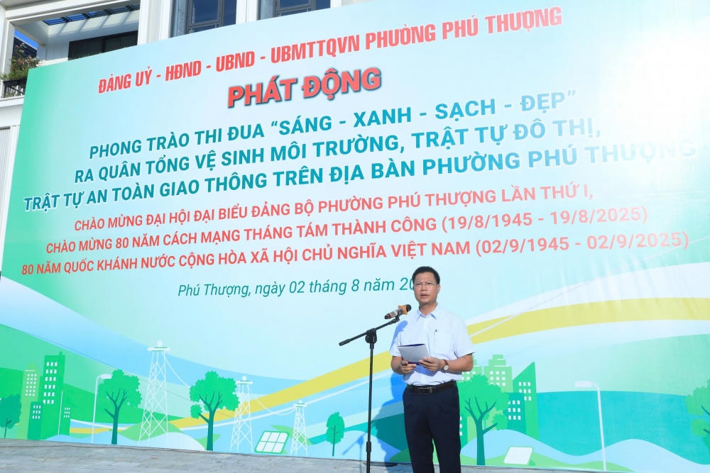 Chủ tịch UBND phường Phú Thượng Đỗ Đình Sơn tại Lễ phát động (ảnh P.T)