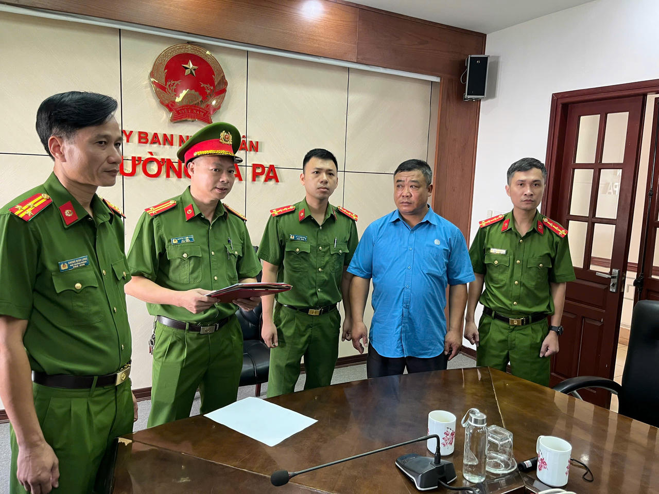 Khởi tố Nguyên Chủ tịch UBND phường Sa Pả 