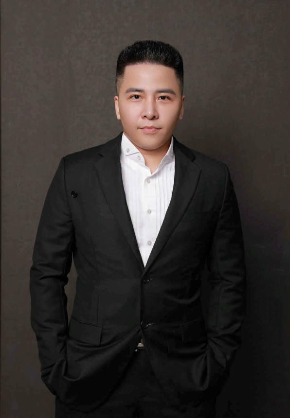 Doanh nhân Nghiêm Nhật Anh