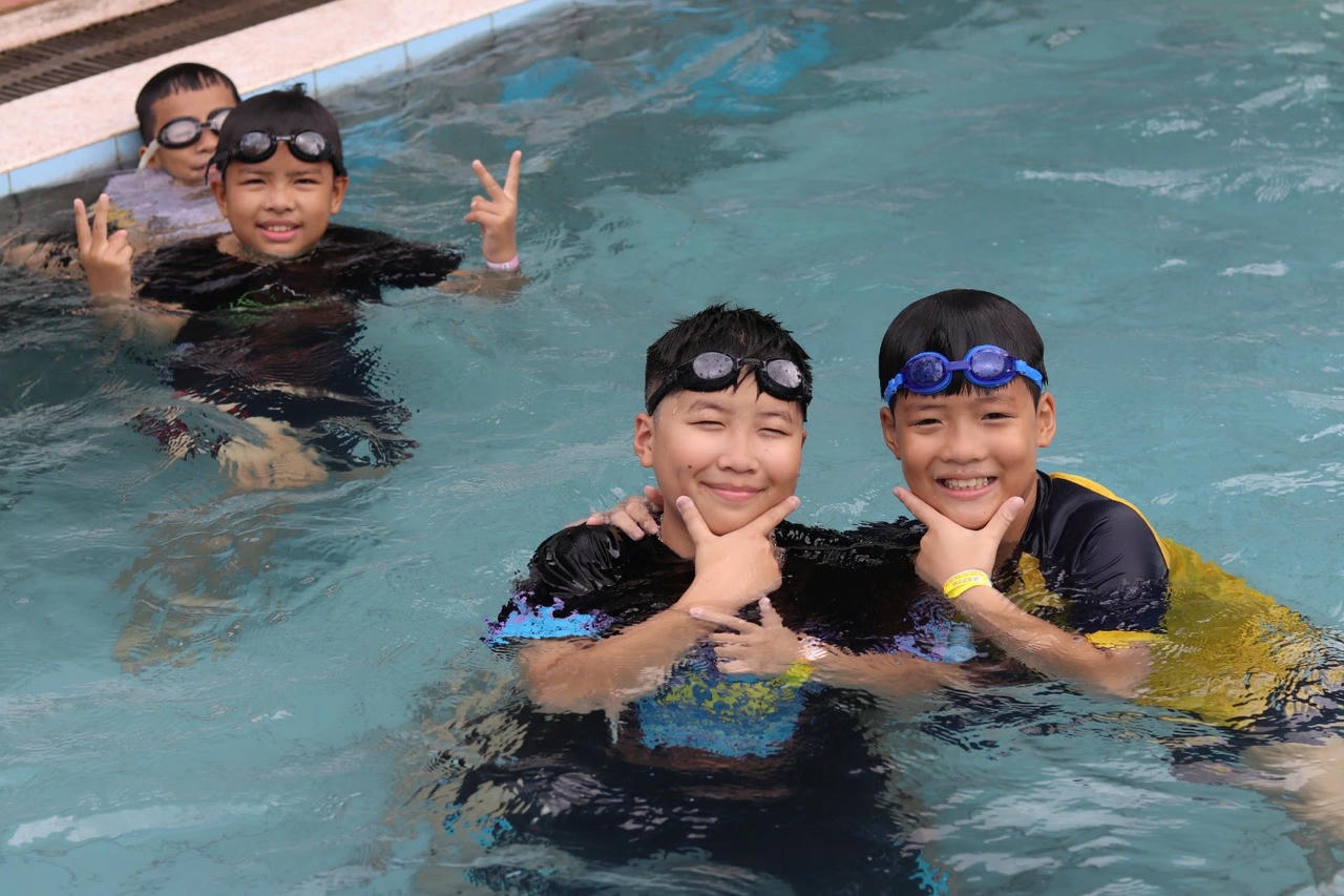 Rèn luyện bản lĩnh sinh tồn cho trẻ em từ những ngày đầu