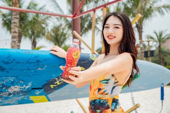 Với người trẻ, outfit phải đúng gu, đồ uống phải đúng chất tự nhiên theo tiêu chí 3 Không: Không chất bảo quản, không màu tổng hợp, không hương liệu bổ sung giúp thanh lọc cơ thể để mỗi ngày là một ngày tươi.