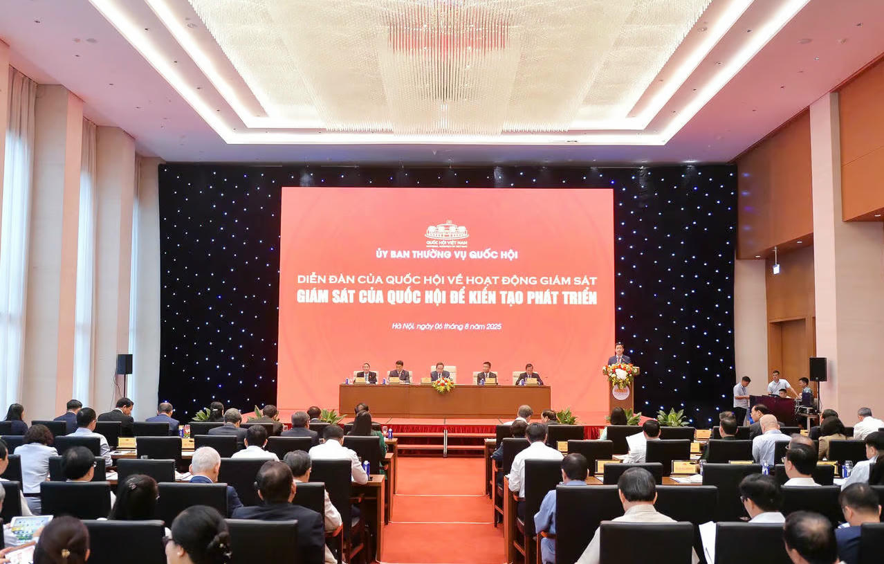Giám sát của Quốc hội là để kiến tạo và phát triển