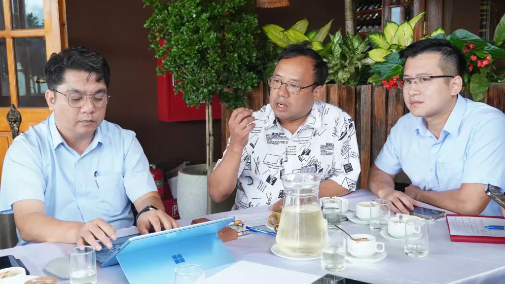 Đại diện doanh nghiệp chia sẻ tại chương trình.