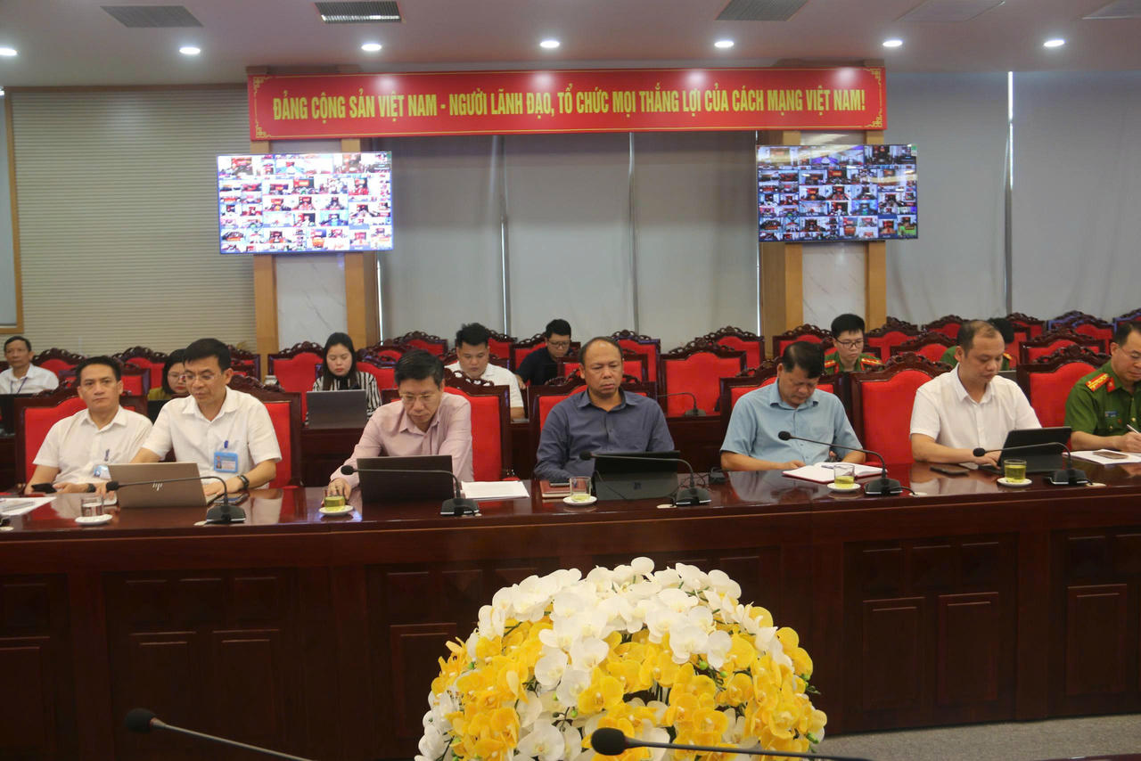 Các đại biểu tham dự Hội nghị.