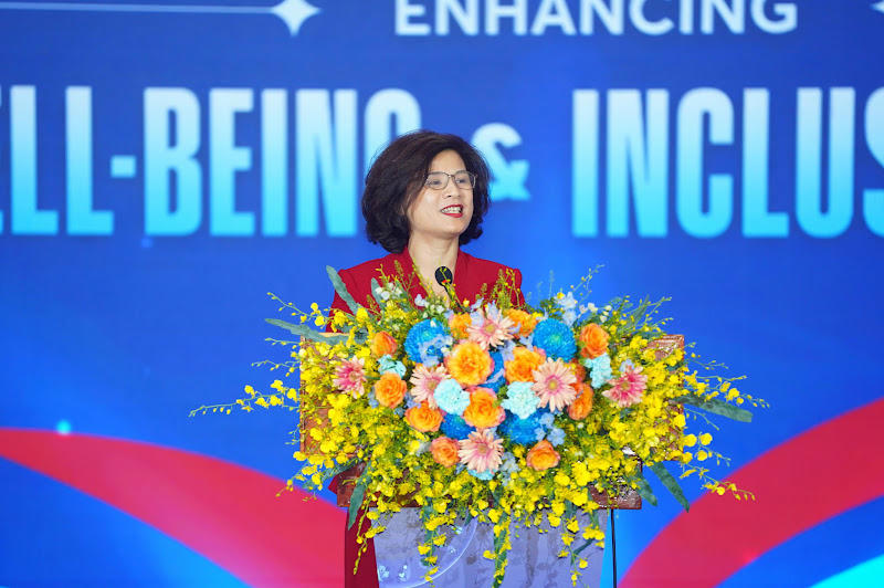 PGS.TS Vũ Thị Tú Anh - Phó Cục trưởng Cục GDNN-GDTX, Bộ Giáo dục và Đào tạo phát biểu tại hội nghị. Ảnh: BTC

