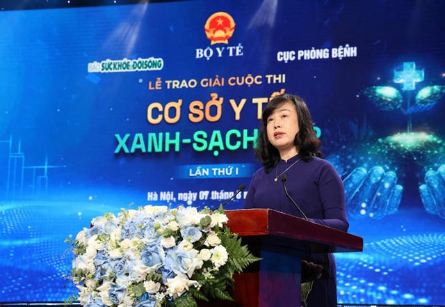 Bộ trưởng Bộ Y tế Đào Hồng Lan phát biểu tại lễ trao giải Cơ sở y tế Xanh - Sạch - Đẹp lần thứ I.