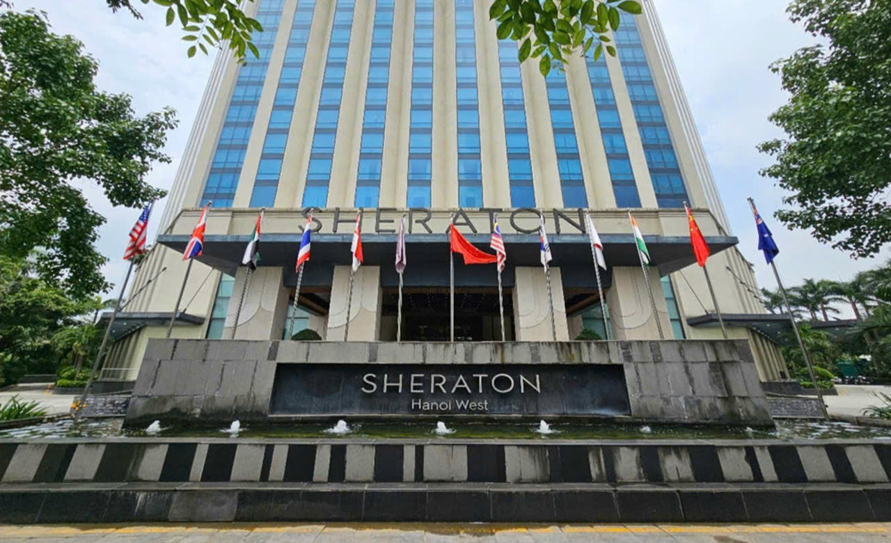 Khách sạn Sheraton Hà Nội West (số 36 Lê Đức Thọ, Mỹ Đình 2, phường Từ Liêm) - nơi xảy ra vụ việc.