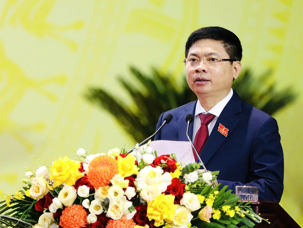 Bí thư Tỉnh ủy Trương Quốc Huy phát biểu tại hội nghị
