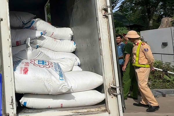 Liên tiếp phát hiện vận chuyển hàng hóa không rõ nguồn gốc tại Quảng Trị