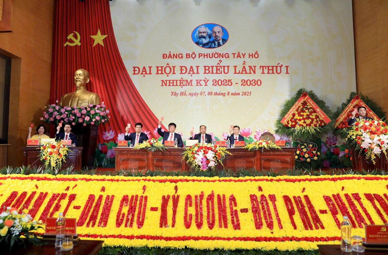 Phát triển phường Tây Hồ thành trung tâm văn hóa, dịch vụ, du lịch của Thủ đô