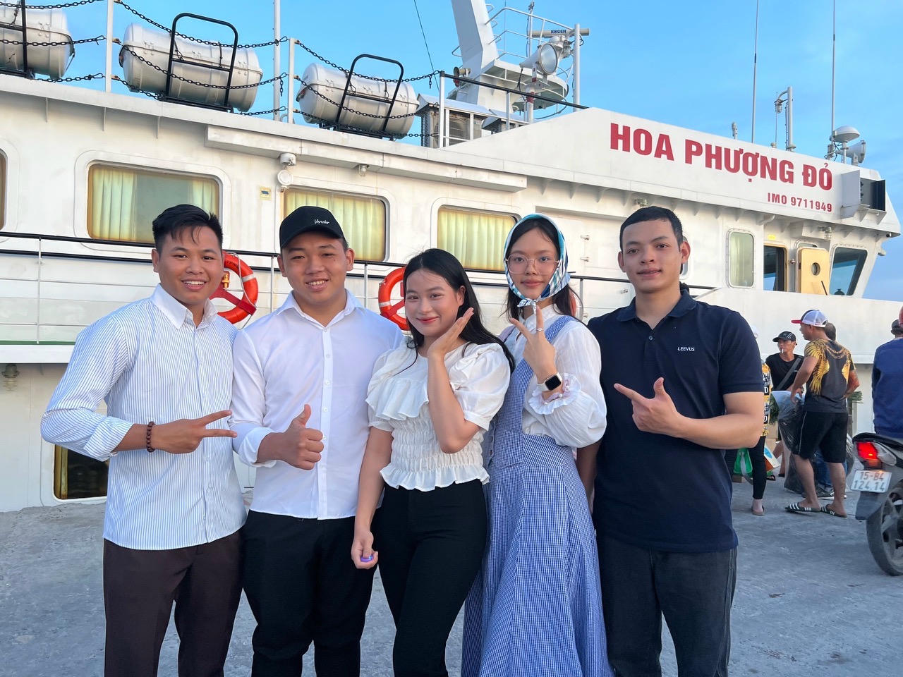 Bạch Long Vĩ là điểm đến của nhiều du khách, đặc biệt là các bạn trẻ đam mê khám phá con người, thiên nhiên nơi đây.