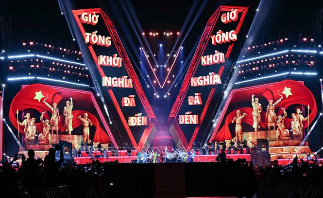 Tái hiện những trang sử hào hùng, vươn tới tương lai rực rỡ
Tái hiện những trang sử hào hùng, vươn tới tương lai rực rỡ