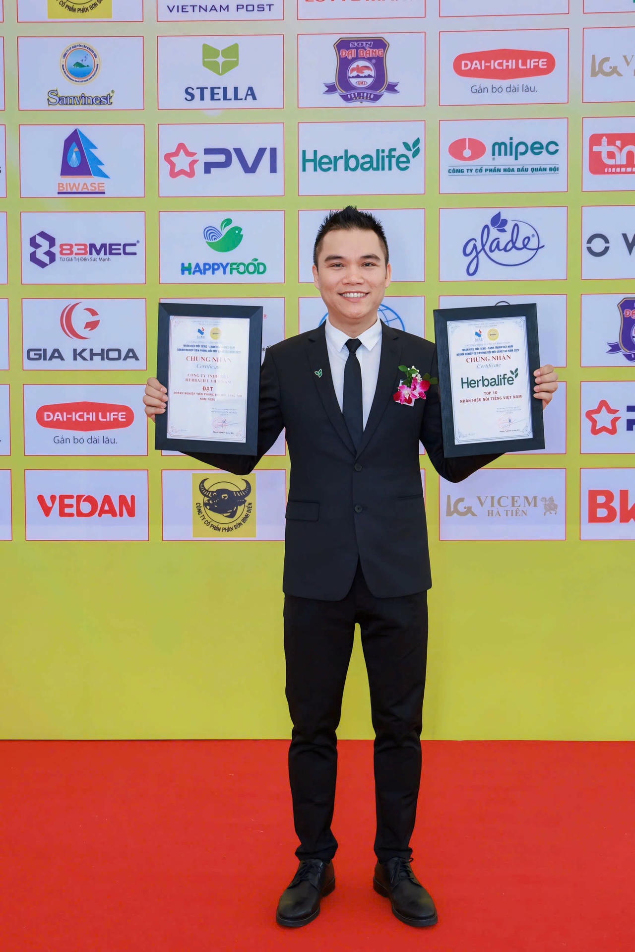 Đại diện Herbalife tại sự kiện vinh danh.