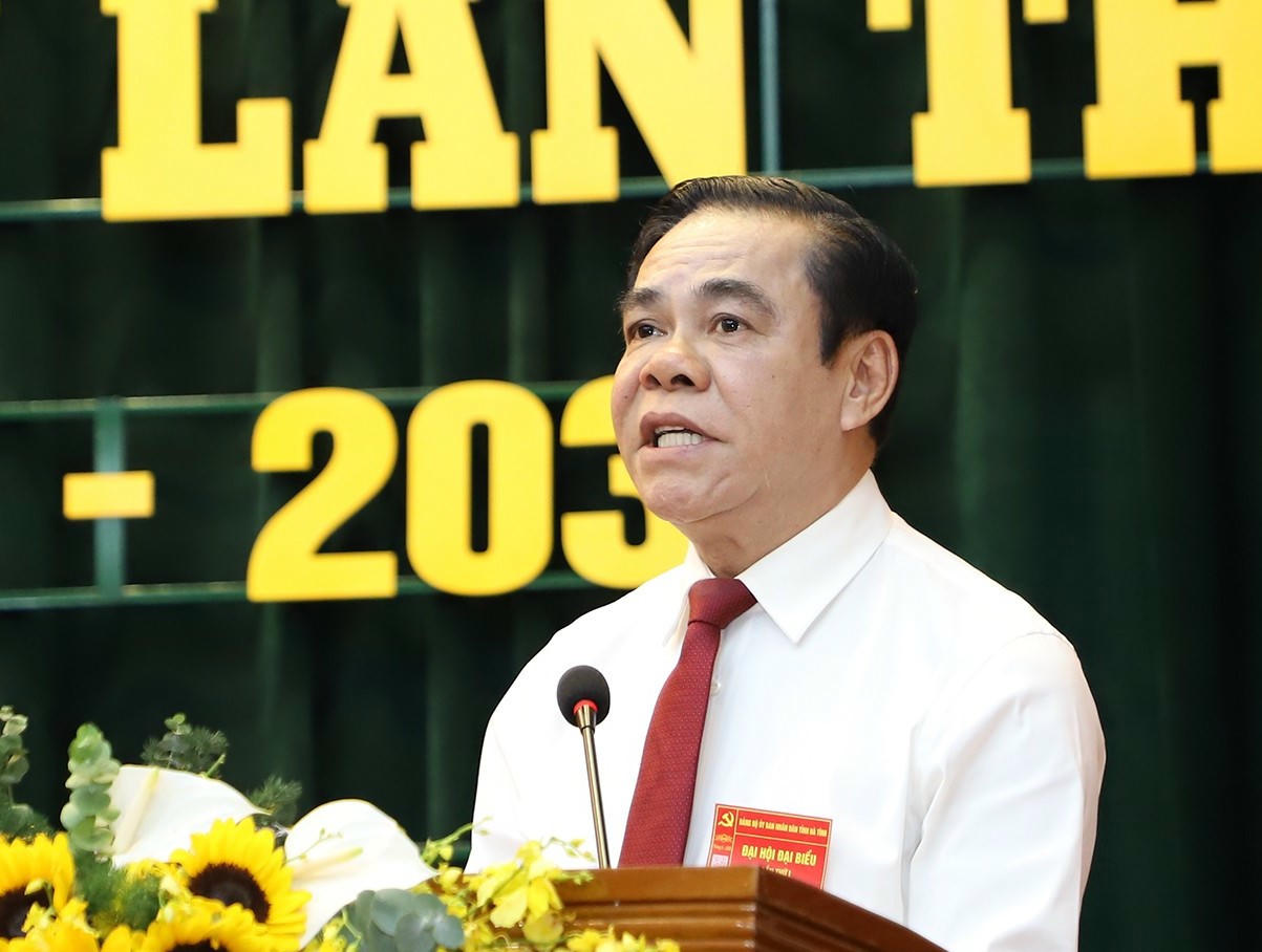 Bí thư Đảng ủy, Chủ tịch UBND tỉnh Hà Tĩnh Võ Trọng Hải khai mạc đại hội.
