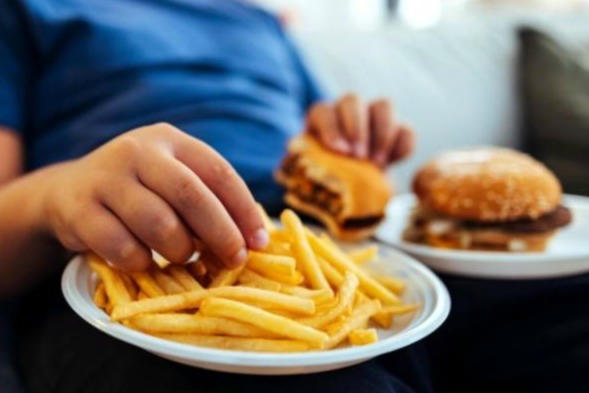 Ăn uống sai cách: Cái chết âm thầm của một thế hệ