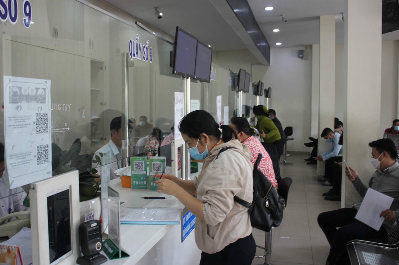 Bài 2: Sửa đổi quy định về chứng thực là cần thiết và mang tính cấp bách Bài 2: Sửa đổi quy định về chứng thực là cần thiết và mang tính cấp bách
