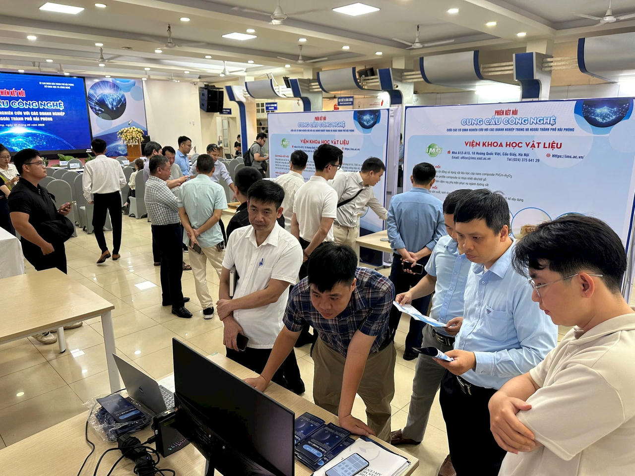 Nâng cao nhận thức và hành động về phát triển khoa học công nghệ, đổi mới sáng tạo, chuyển đổi số tại Hải Phòng
