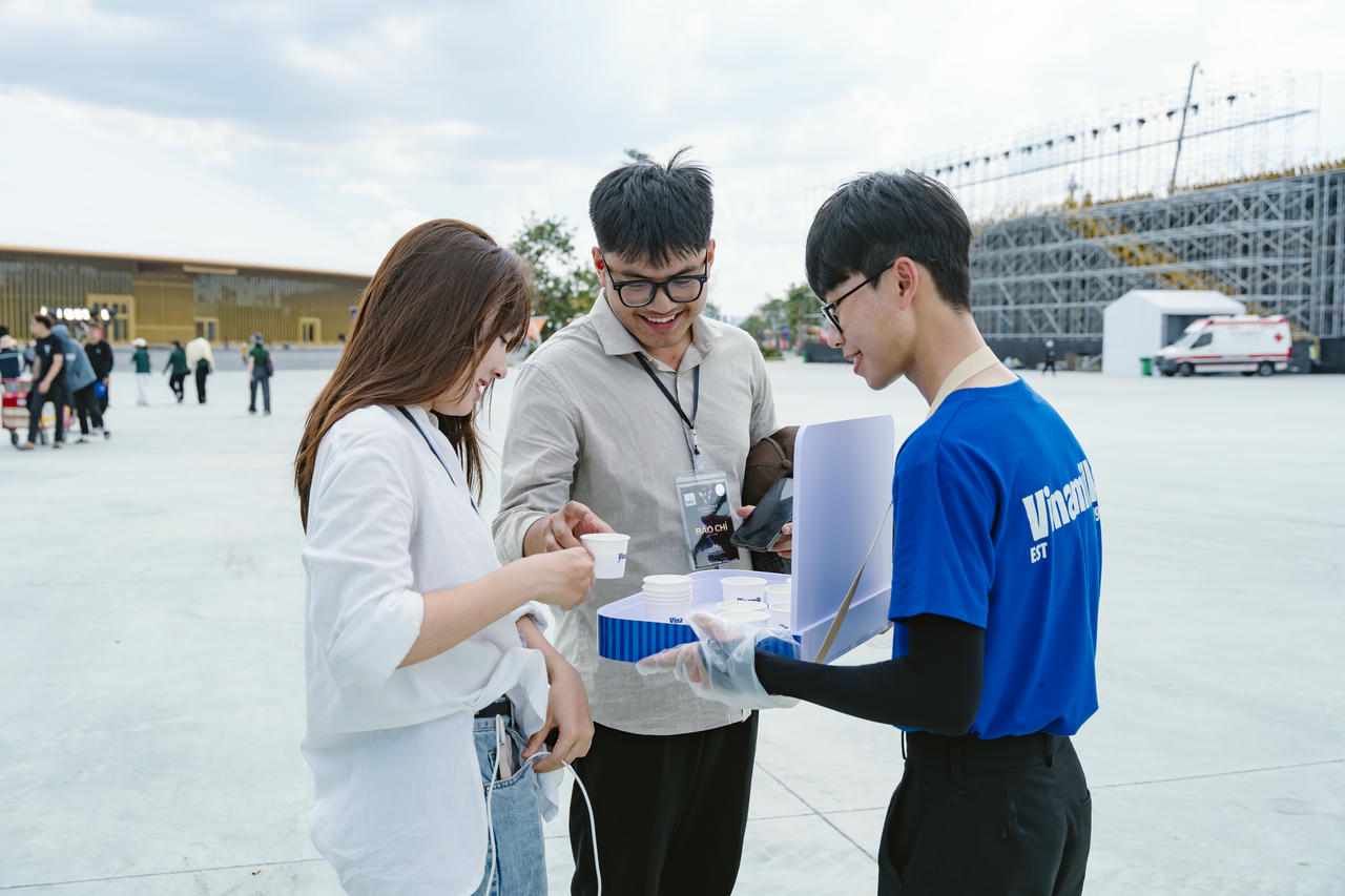 Vinamilk 'quẫy' hết mình cùng 50.000 khán giả tại V-Concert & V-Fest