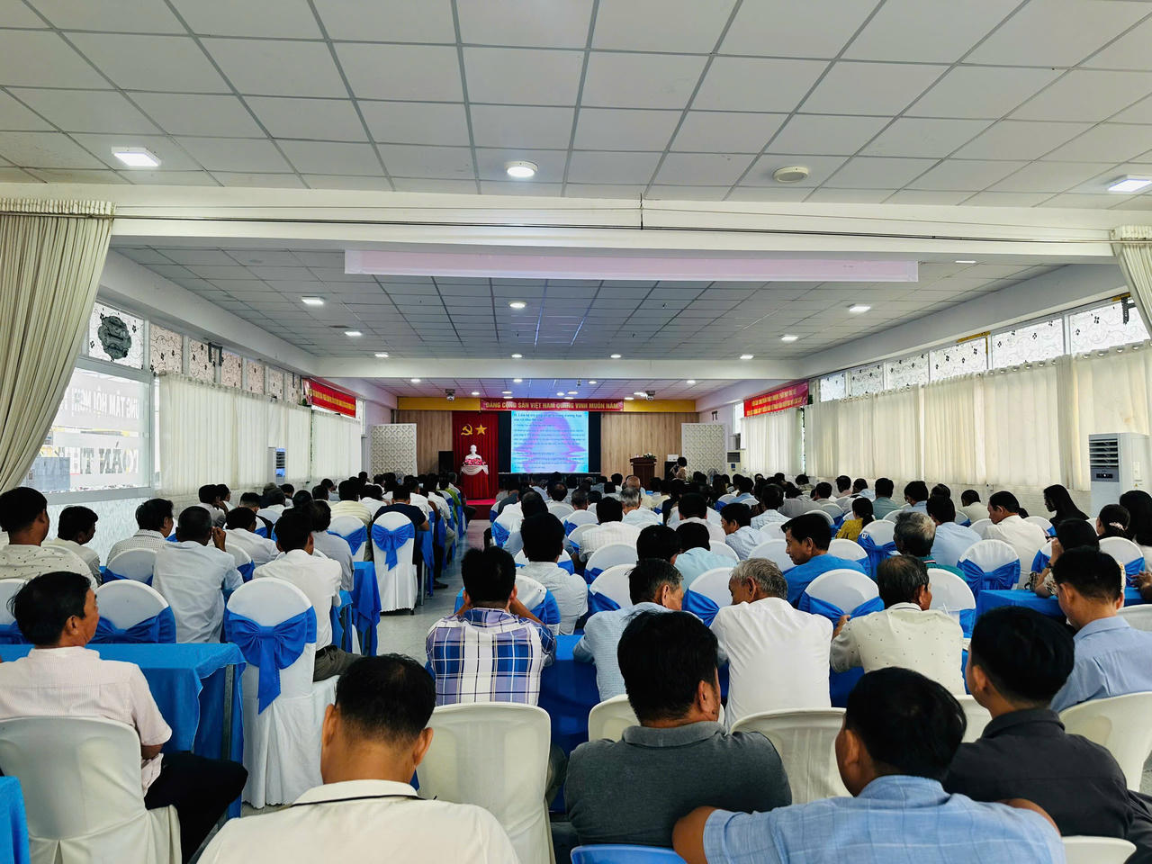 Hội nghị Nâng cao năng lực kiến thức về trợ giúp pháp lý Hội nghị Nâng cao năng lực kiến thức về trợ giúp pháp lý