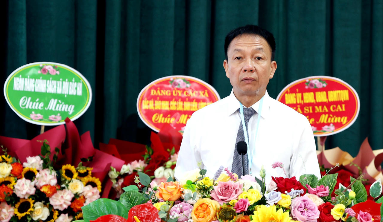  Ông Vũ Quỳnh Khánh, Phó Chủ tịch Thường trực HĐND tỉnh Lào Cai  phát biểu chỉ đạo tại Đại hội