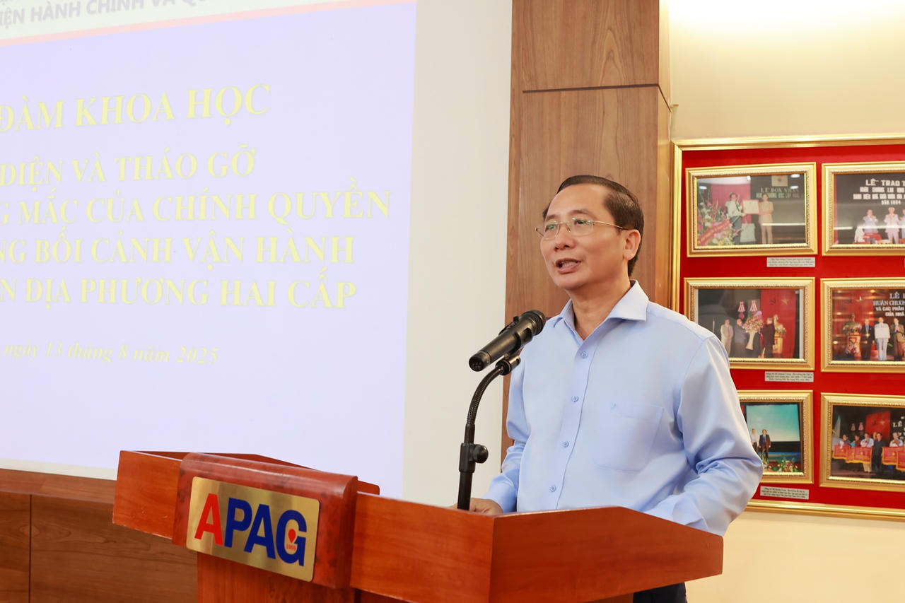 PGS.TS Nguyễn Bá Chiến, Bí thư Đảng ủy, Giám đốc Học viện phát biểu khai mạc Tọa đàm. Ảnh: Như Ngọc