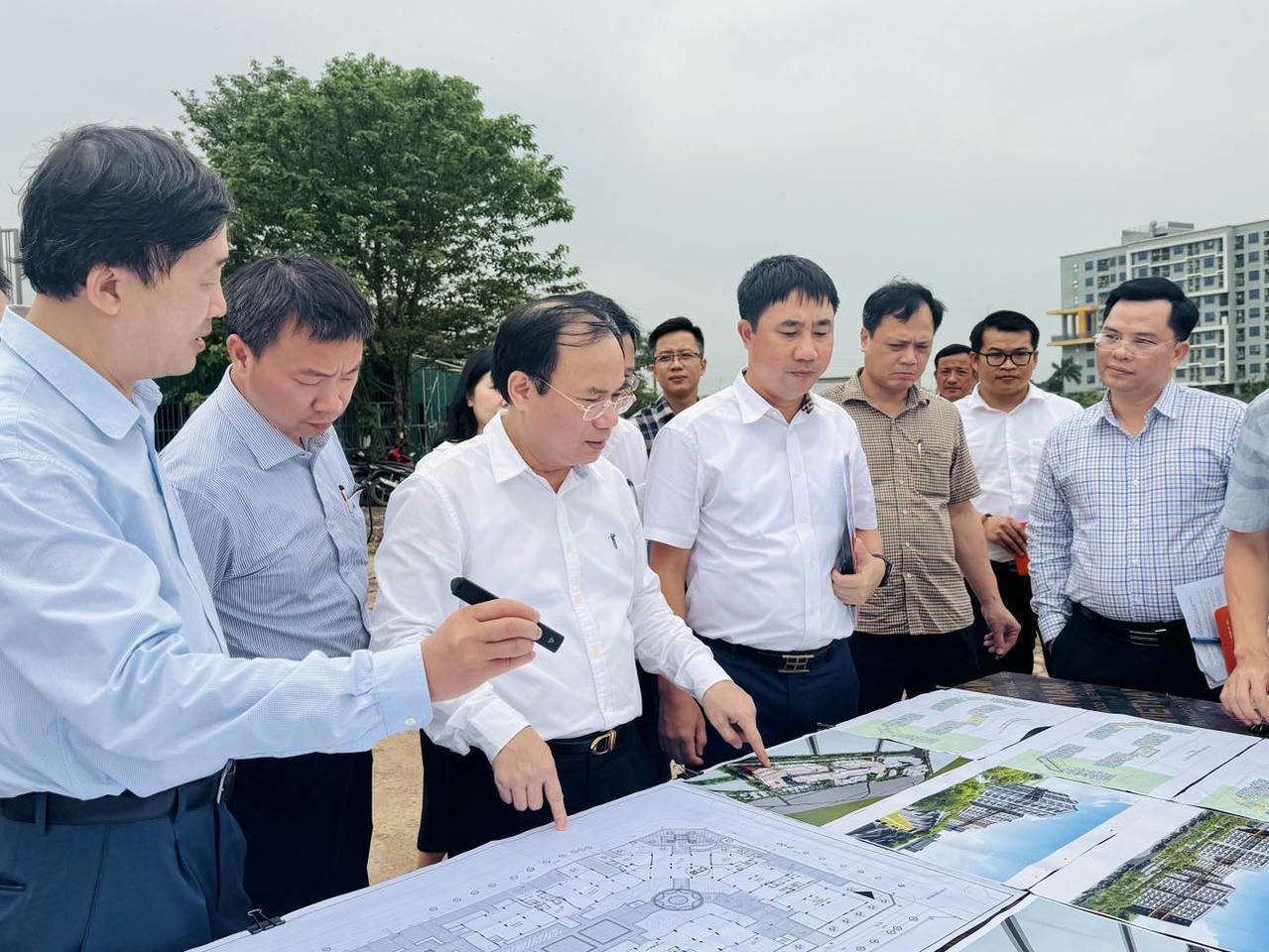 Thành lập 3 Tổ công tác tiếp nhận, kiến nghị cấp có thẩm quyền giải quyết vướng mắc về quy hoạch, nhà ở, đầu tư xây dựng