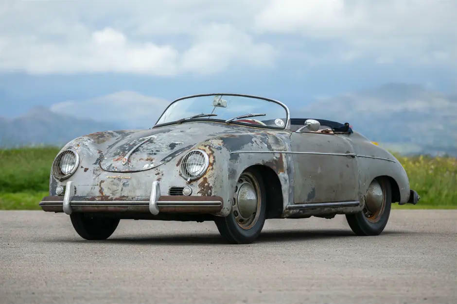 Porsche 1950s rỉ sét nằm trong chuồng suốt hơn 60 năm, dự kiến bán gần 12,5 tỷ đồng