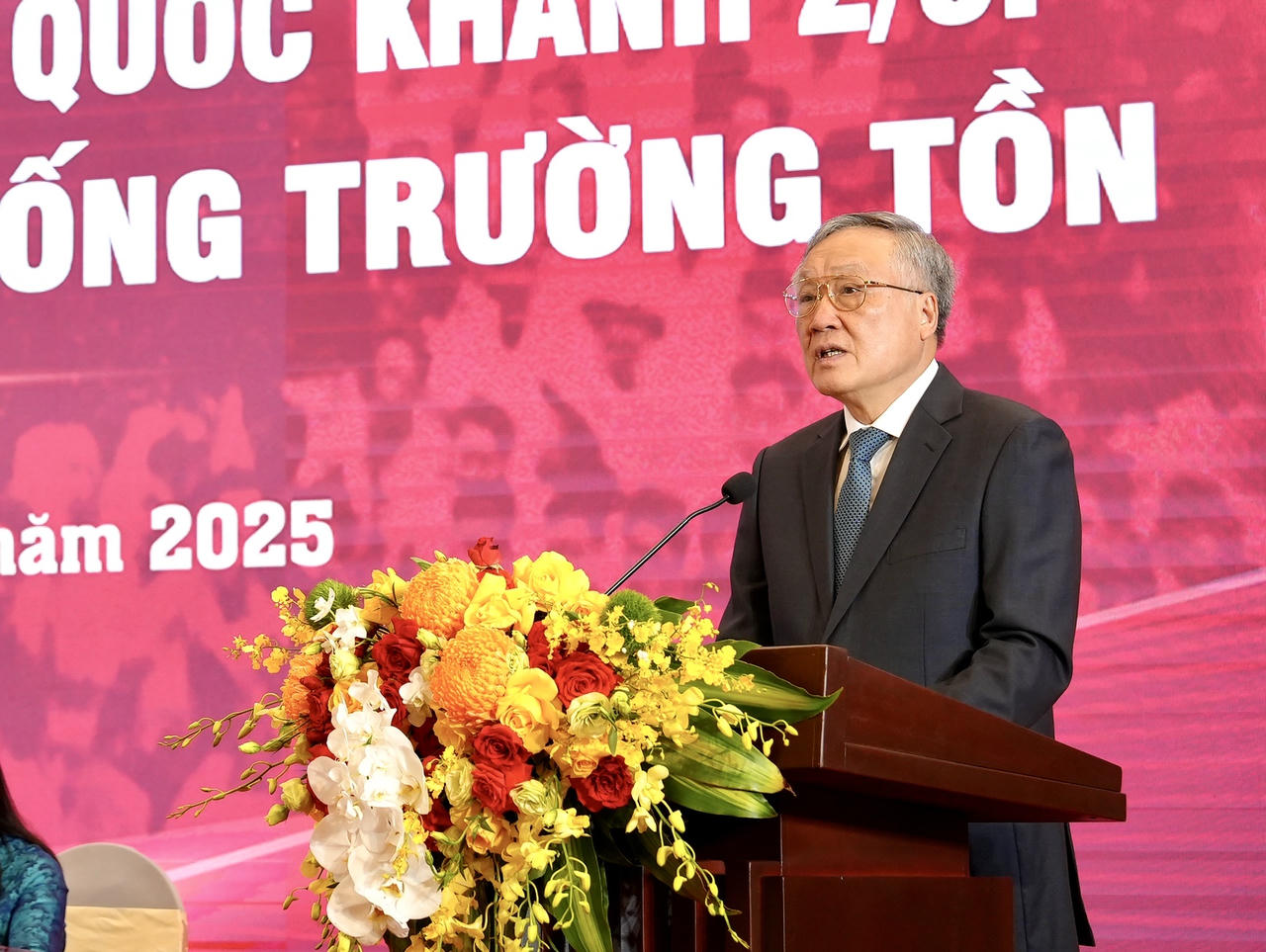 Phó Thủ tướng Thường trực Chính phủ Nguyễn Hòa Bình phát biểu.