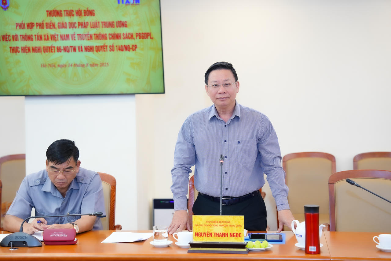 Thứ trưởng Nguyễn Thanh Ngọc phát biểu kết luận buổi làm việc.