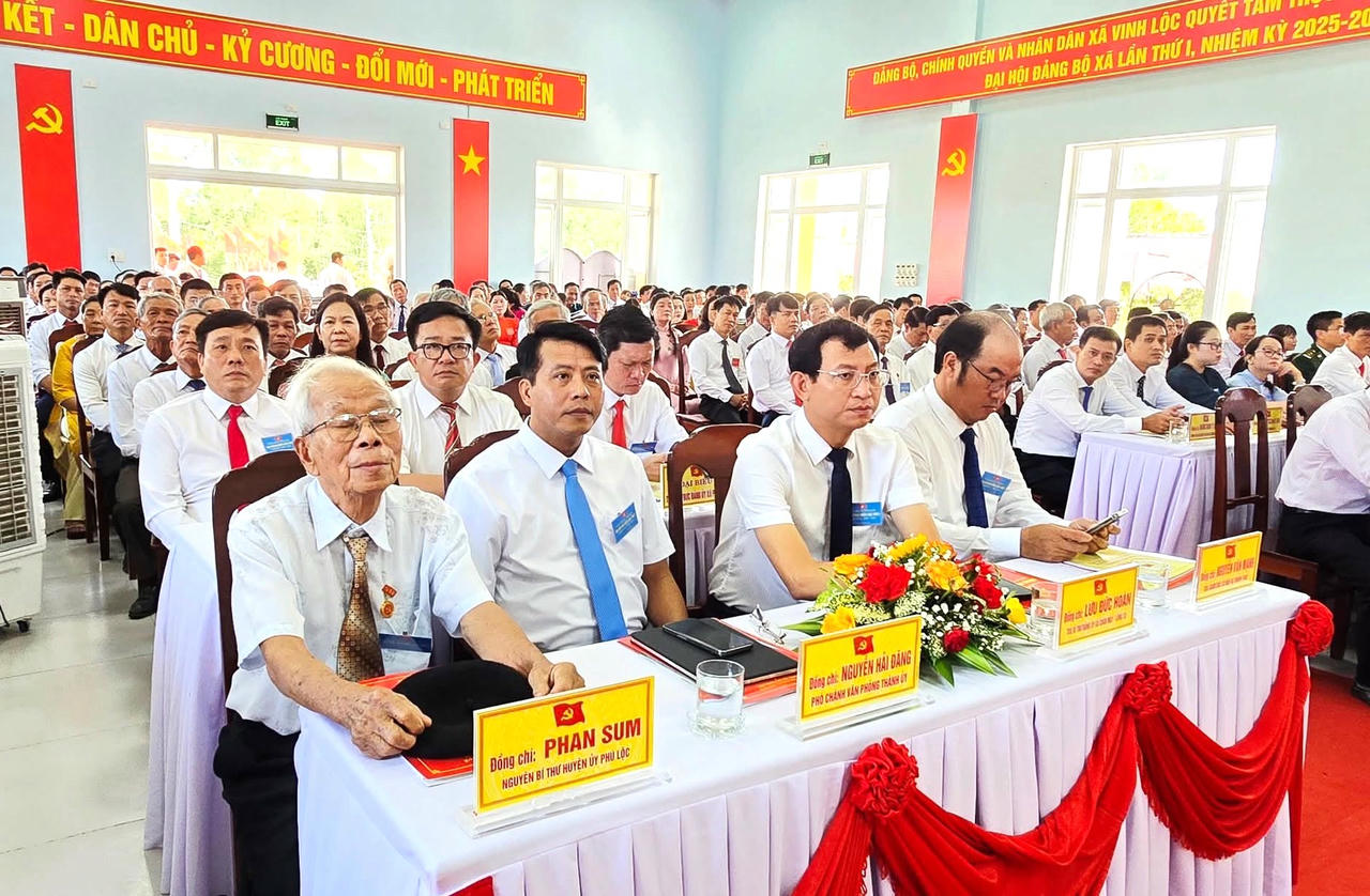 Các đại biểu dự Đại hội.