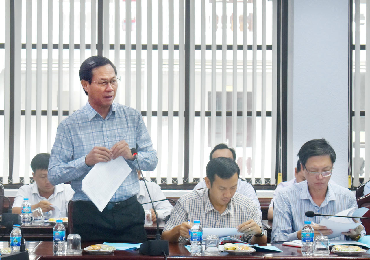 Theo ông Nguyễn Minh Đức - Giám đốc Ban Quản lý đầu tư xây dựng các công trình Nông nghiệp và Phát triển nông thôn Bạc Liêu, nguyên nhân chủ yếu khiến các công trình, dự án chậm tiến độ là do vướng mắc trong giải phóng mặt bằng.