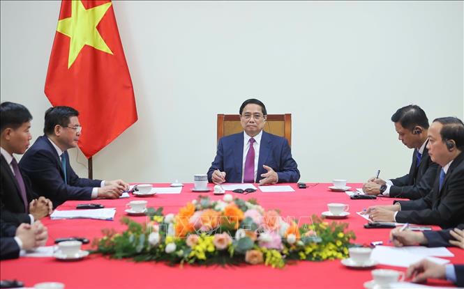 Thủ tướng Phạm Minh Chính điện đàm với Thủ tướng Campuchia Hun Manet. Ảnh: Dương Giang/TTXVN