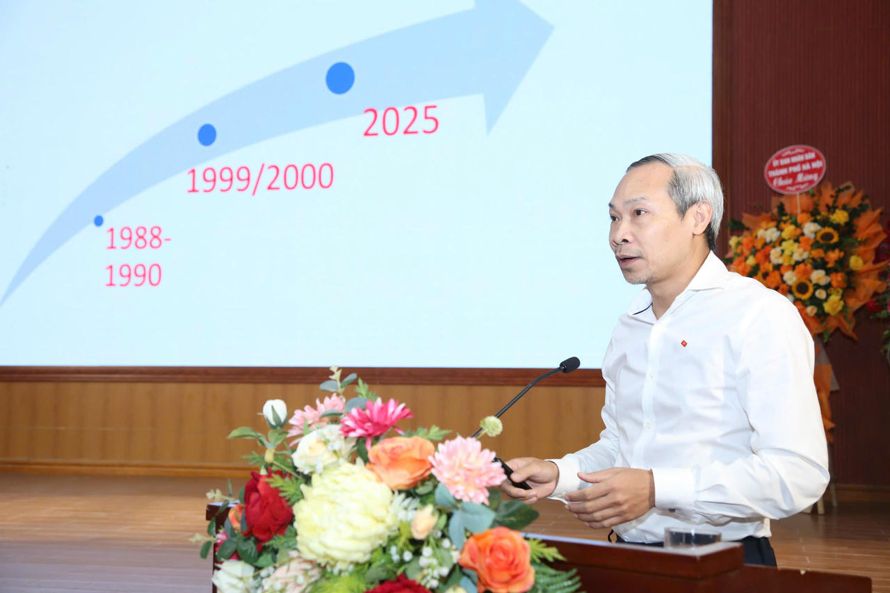 TS. Phan Đức Hiếu - Ủy viên Ủy ban Kinh tế và Tài chính của Quốc hội phát biểu.